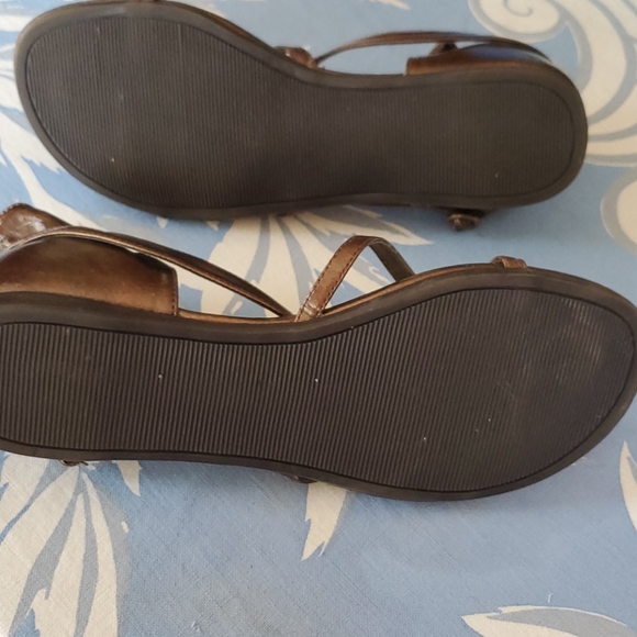 ICora gladiator sandals - Picture 3 of 3